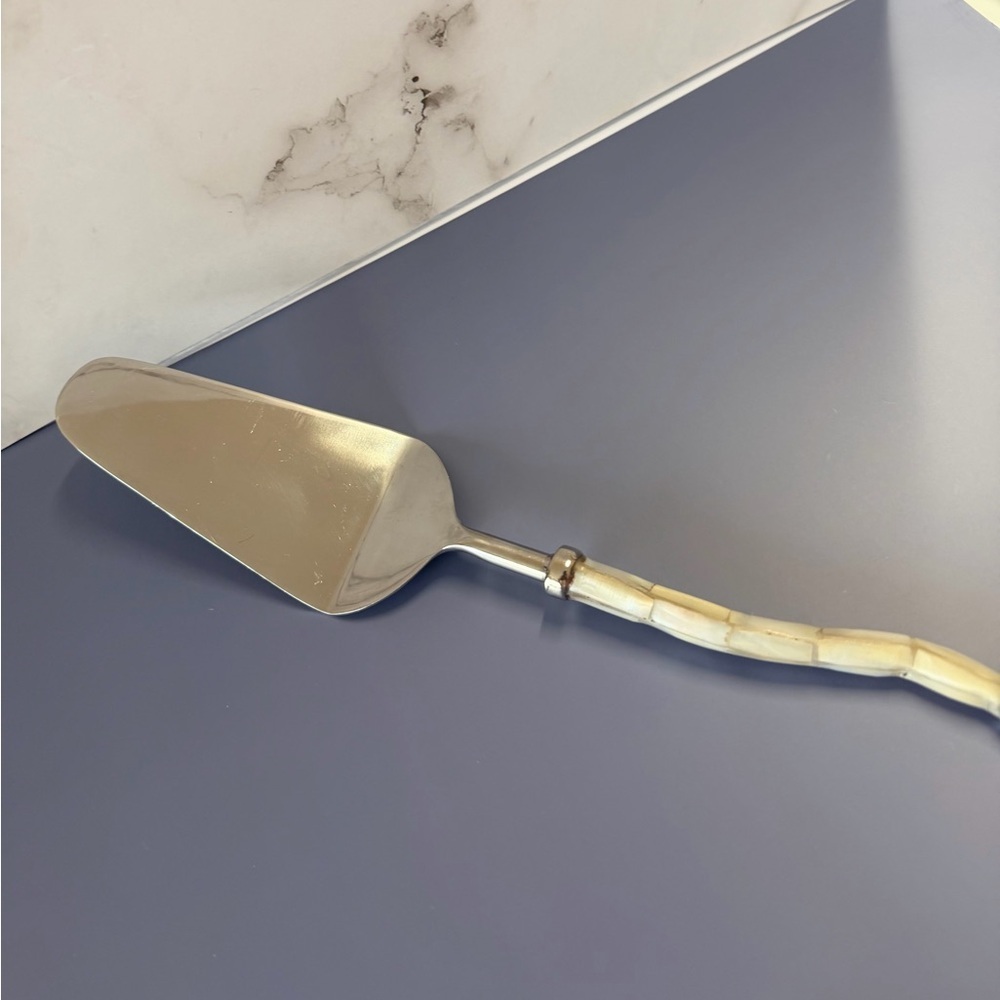 Elegant Cream and Silver Serving Set - Home Accents - Picture 8 of 10